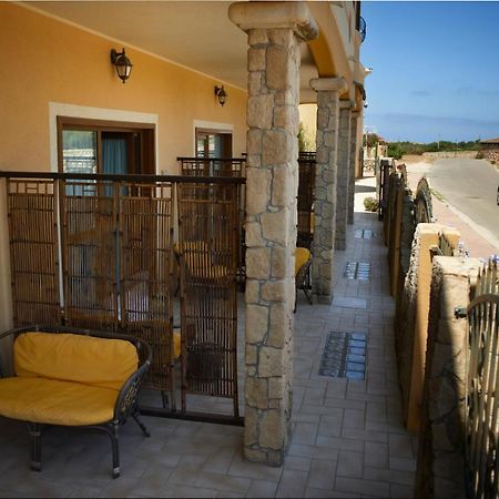 Hotel Raffael Phg Putzu Idu Exteriér fotografie